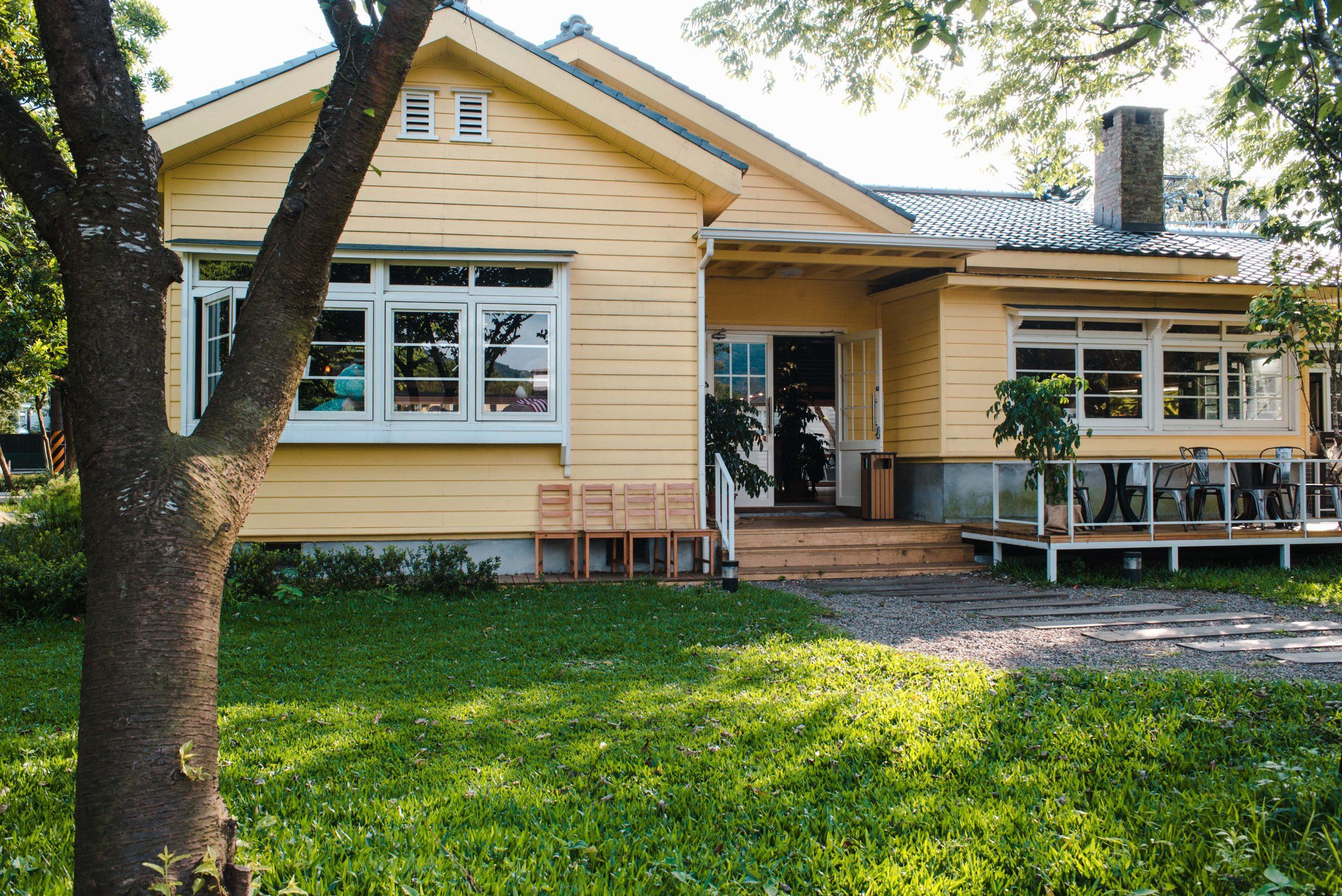 The Best Time to Paint Your House