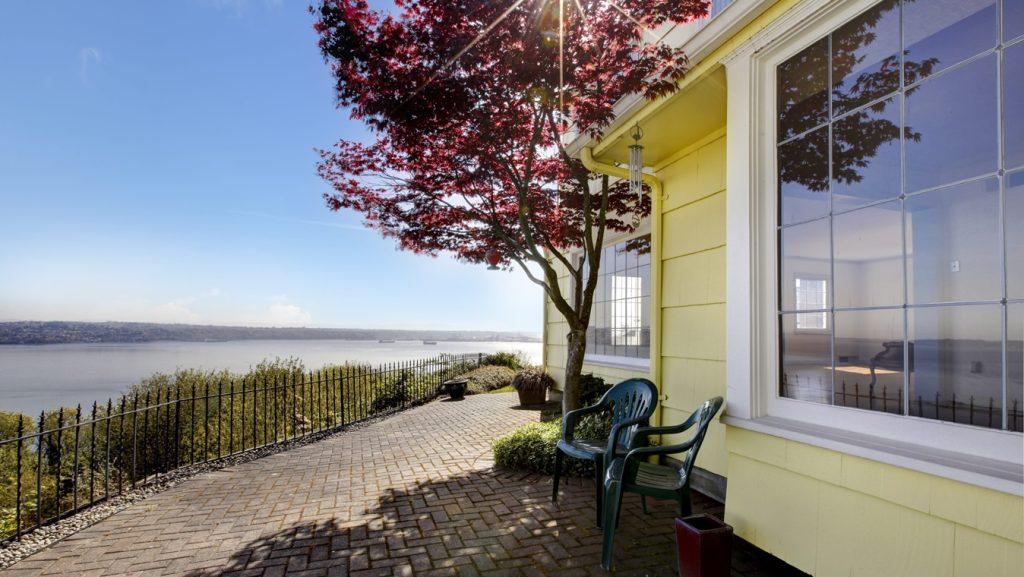House with maple and amazing water view