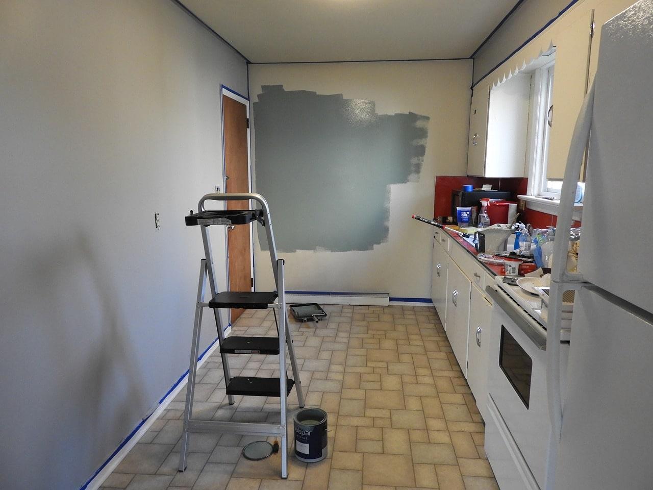 Signs You Need to Hire Residential Painters in Sydney