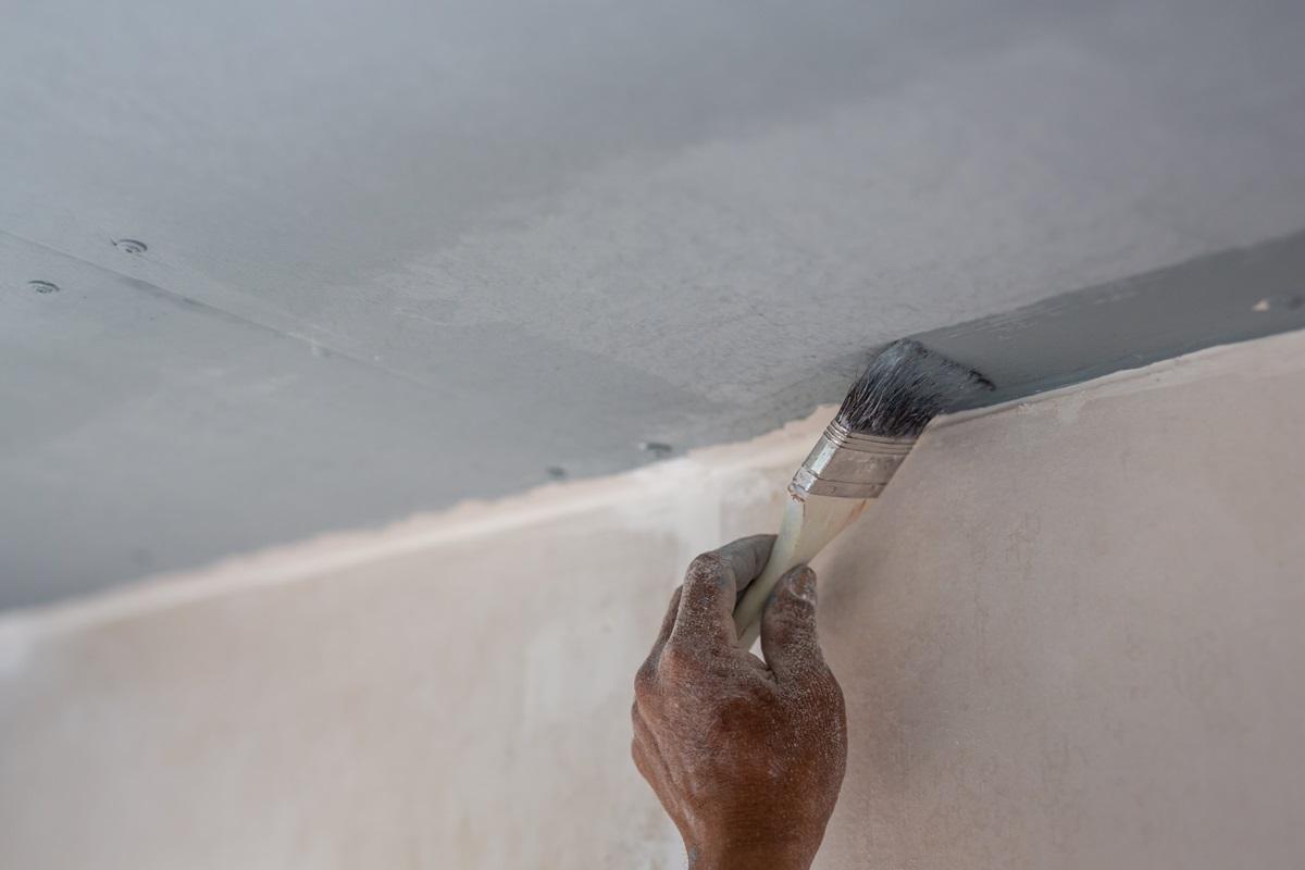 Paint a Ceiling Without Splatter